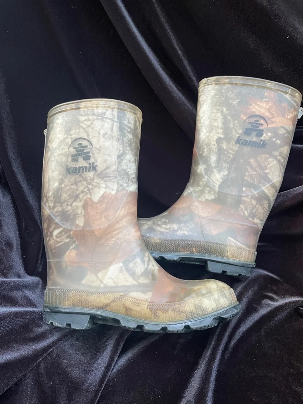Kamik Kids' Stomp Camo Rain Boots Sz 12 very nice condition!